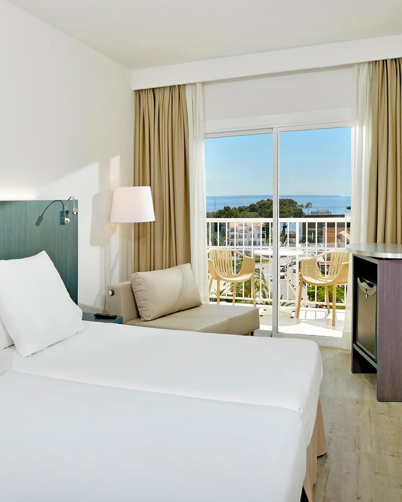 Sol Sea View Room